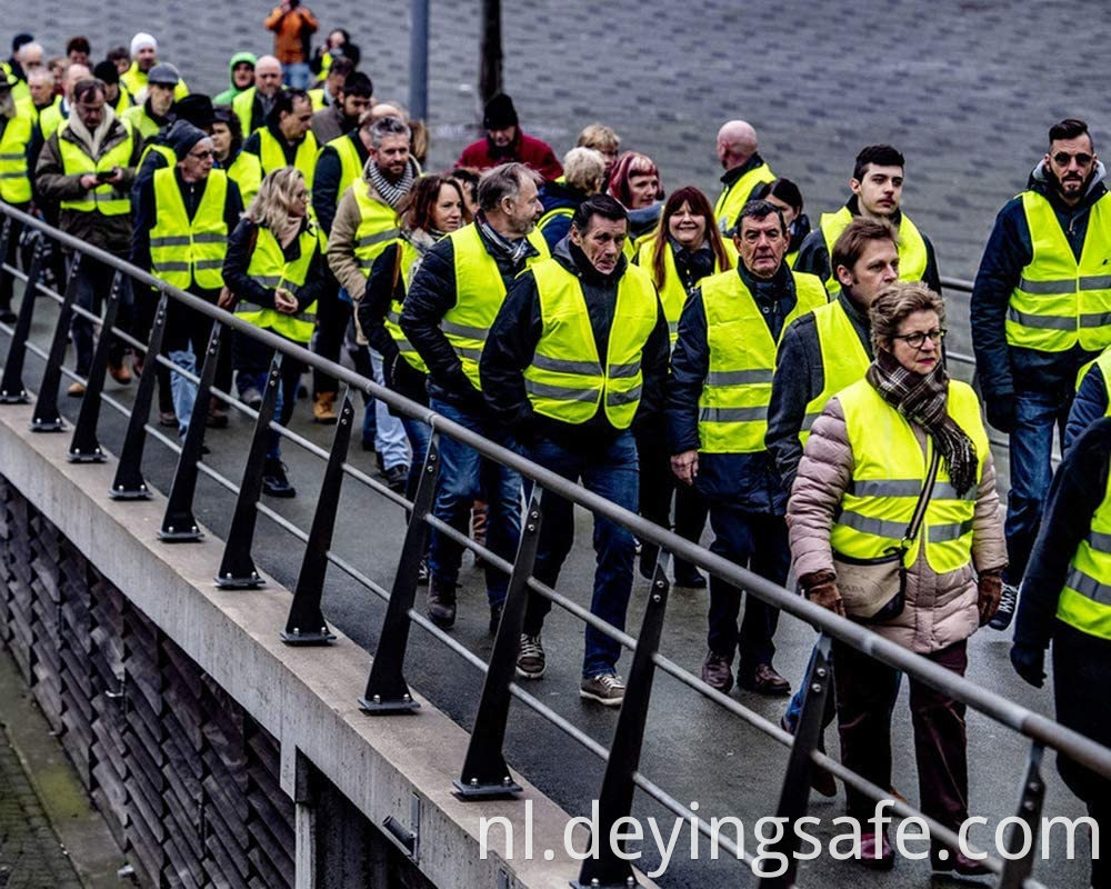 reflective safety vest